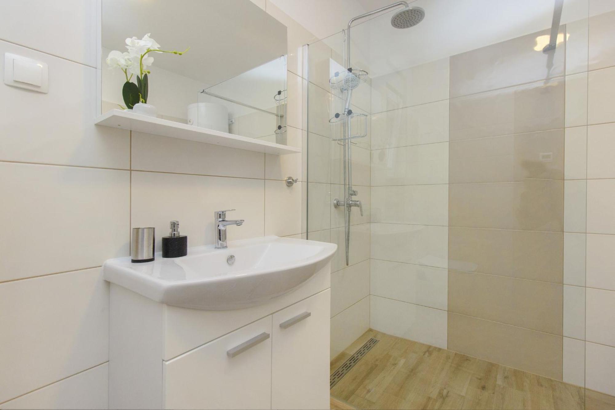 Apartments Luka Vodice Room photo