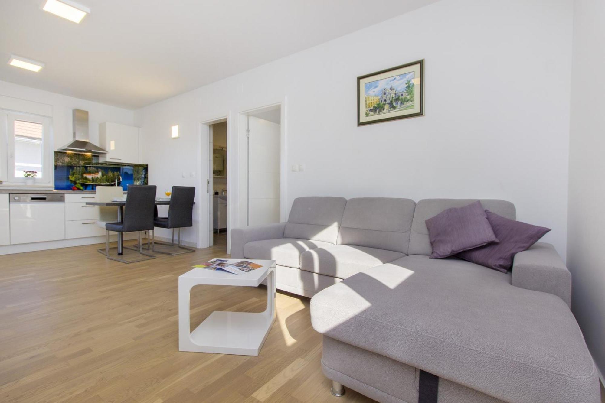 Apartments Luka Vodice Room photo